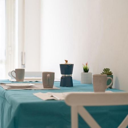Casa Del Sole, In Via Sicilia Vicino Al Mare Apartman Terracina Kültér fotó