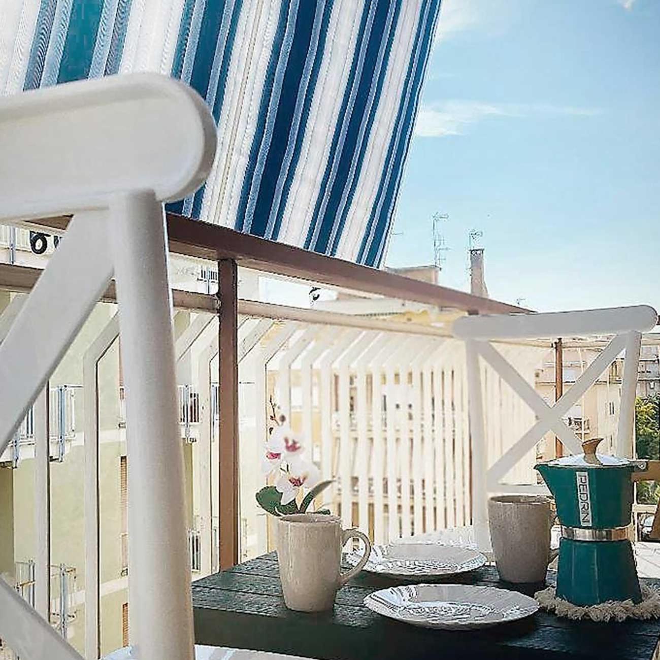 Casa Del Sole, In Via Sicilia Vicino Al Mare Apartman Terracina Kültér fotó
